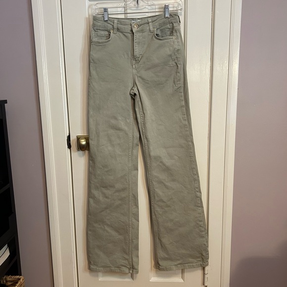 EUC Zara Wide Leg Denim - SZ 2 - Picture 1 of 8